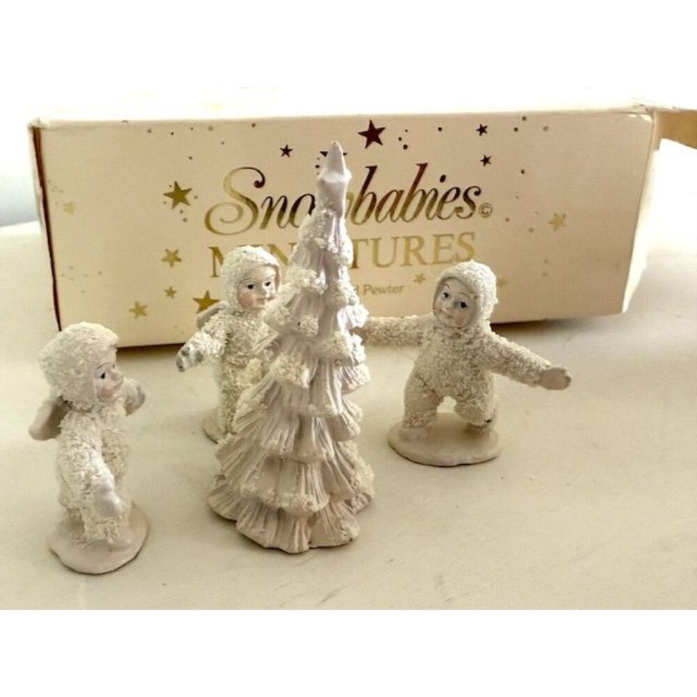 Miniature Snowbabies Frosty Frolic Painted Pewter Department 56
